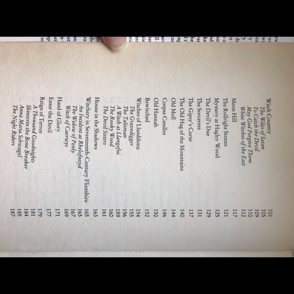 PRICE FIRM About Witches Fire Burn Tales of Witchery Redford 1990- 204 PAGES - Picture 4 of 10